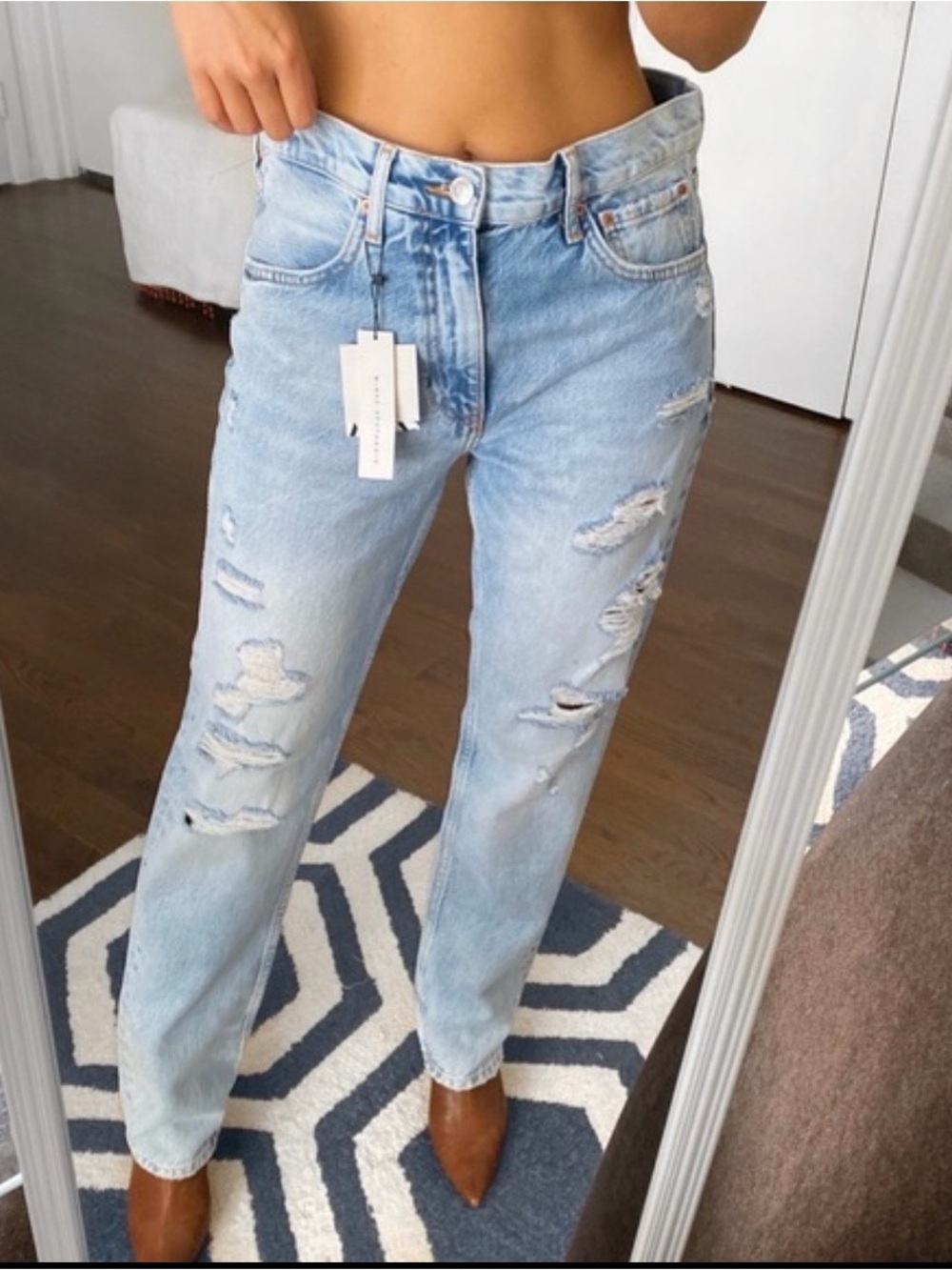 Zara Light Blue Distressed Relaxed Women’s Jeans